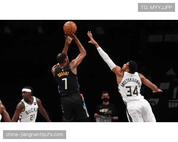 巴克利篮下强攻效率提升 明显拉开与同位置对手差距