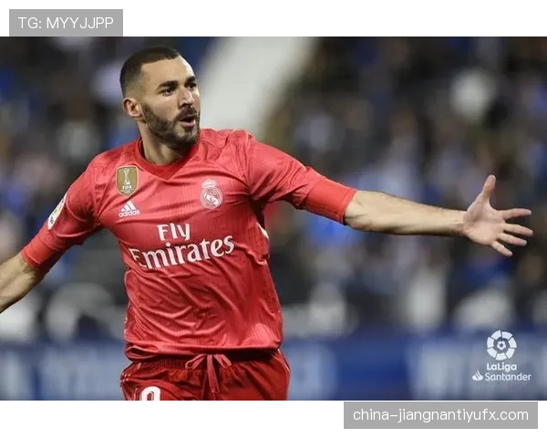 本泽马近期竞技表现是否真的出现明显下滑？